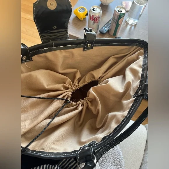 Woven Straw Tote - Picture 8 of 9